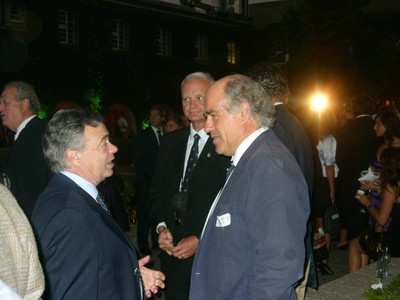 G. Dionizis, P. Reid y J. Pinto
