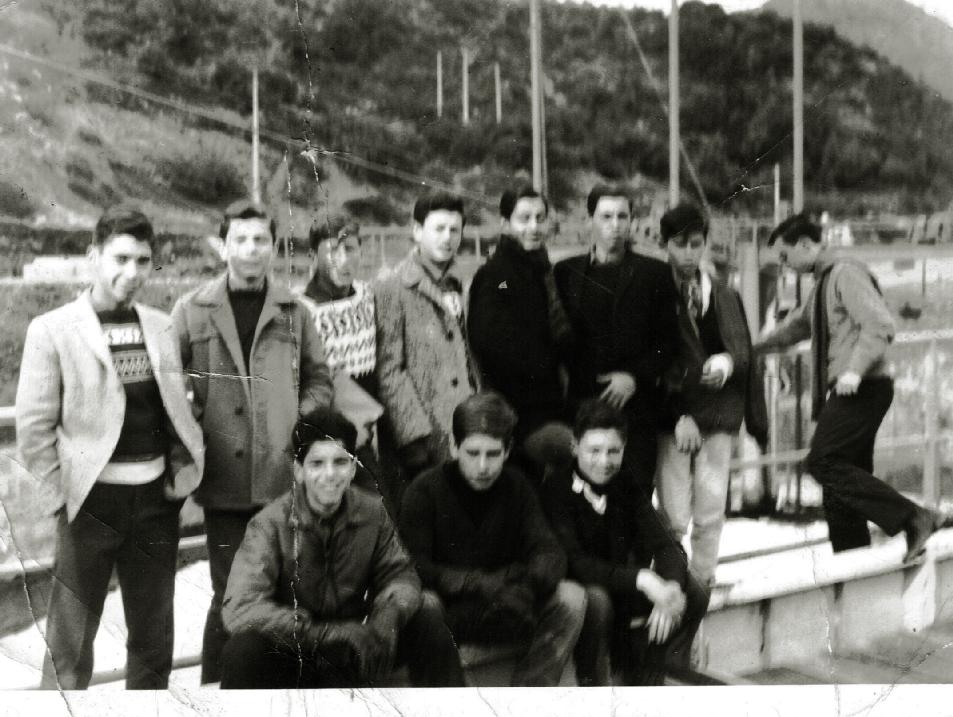 J.C. Bogolasky, E. Krell, C. Cunliffe, Z. Korn, I. Orhanovic, C. Cood, M. Burr, P. Fried, P. Vermehren y M. Aviñó, central hidroeléctrica 1964