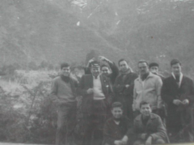 Javier Pinto, Fernando Valle, Prof. Riquelme. Marcos Aviño y Edgardo Krell entre otros, Paseo central hidroeléctrica