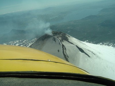 Otra vista volcán Villarica desde el Cessna 180 de Peter