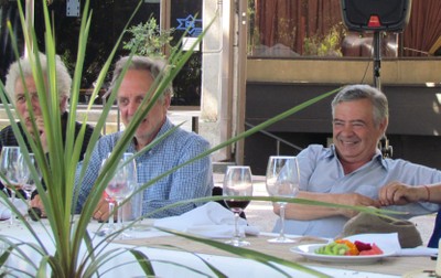 Andrés Gana, Jorge Skarmeta y Giorgo Dionizis